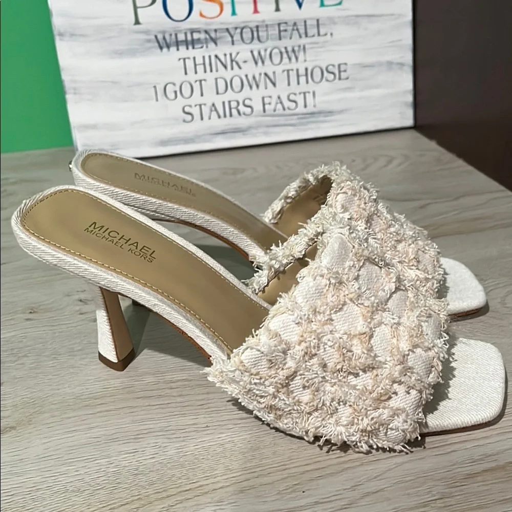 Michael Kors Cream Quilted Heeled Sandals size 6
